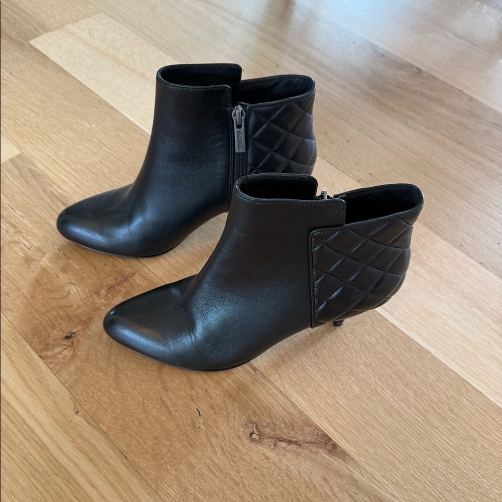 Brooks Brothers Black Leather Booties - Sz 8